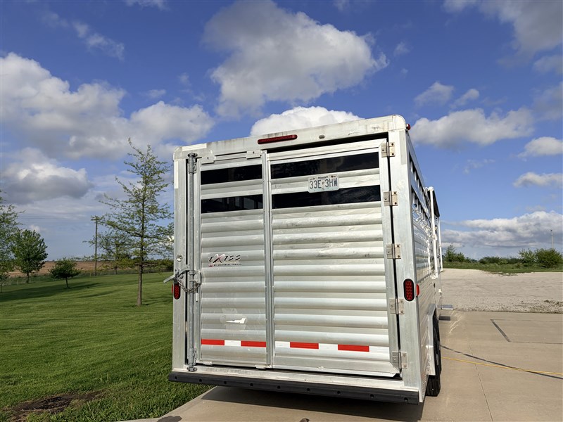 Trailer Photo 15