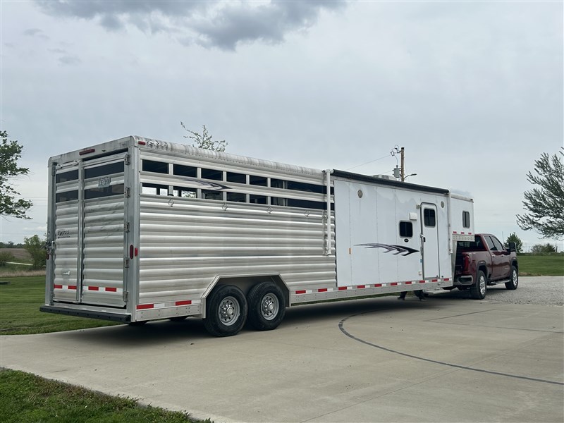 Trailer Photo 16