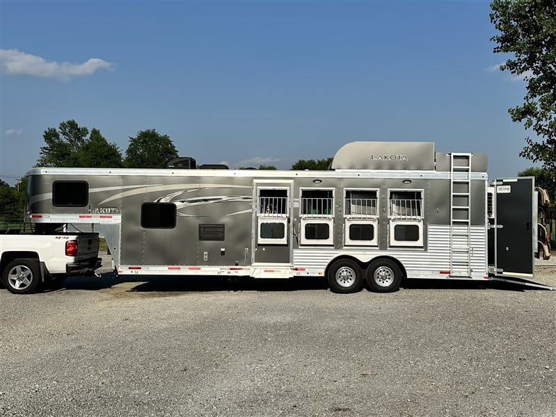 2017  Lakota
