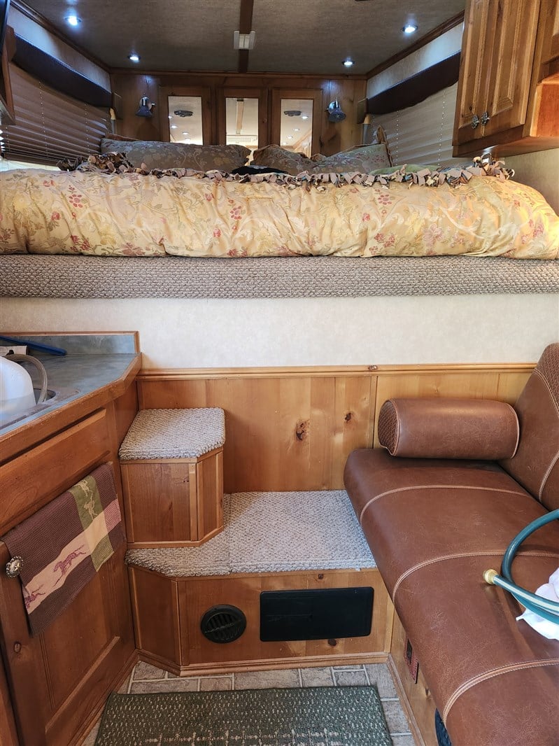 2006  Sterling Coach