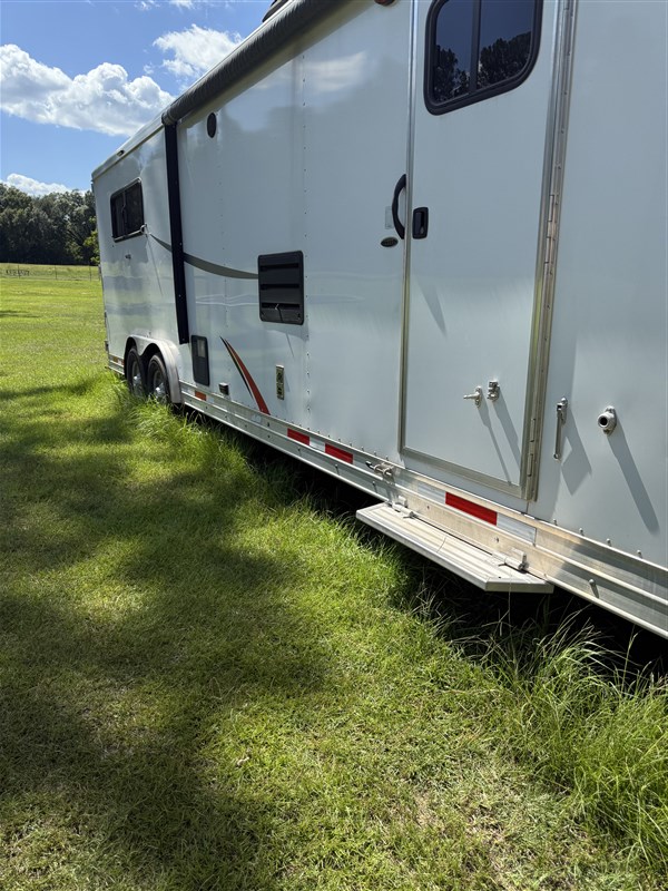 Trailer Image