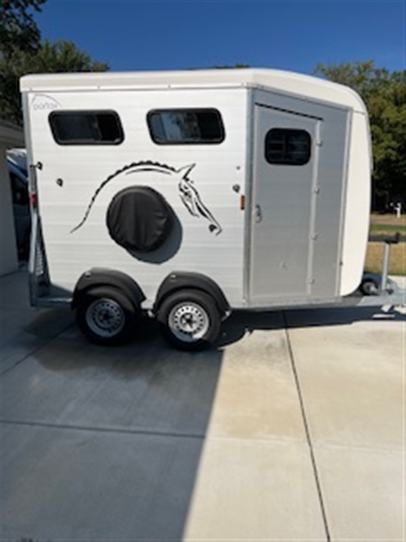 Trailer Photo 2