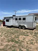 2016 3 horse LAKOTA CHARGER EDI.