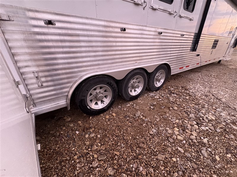 Trailer Photo 18