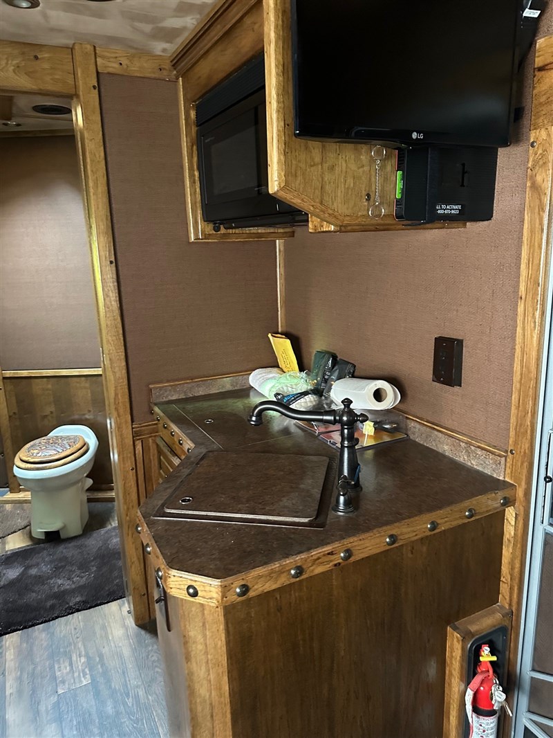 Trailer Photo 25