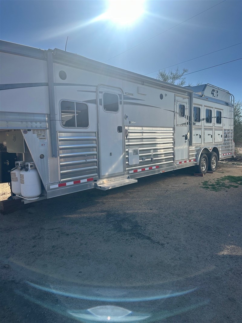 Trailer Image