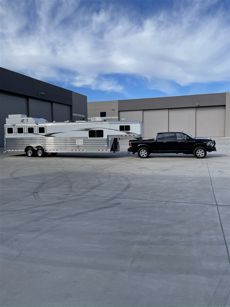 Trailer Photo 12