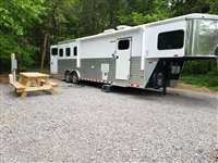 2015 3 horse sundowner 