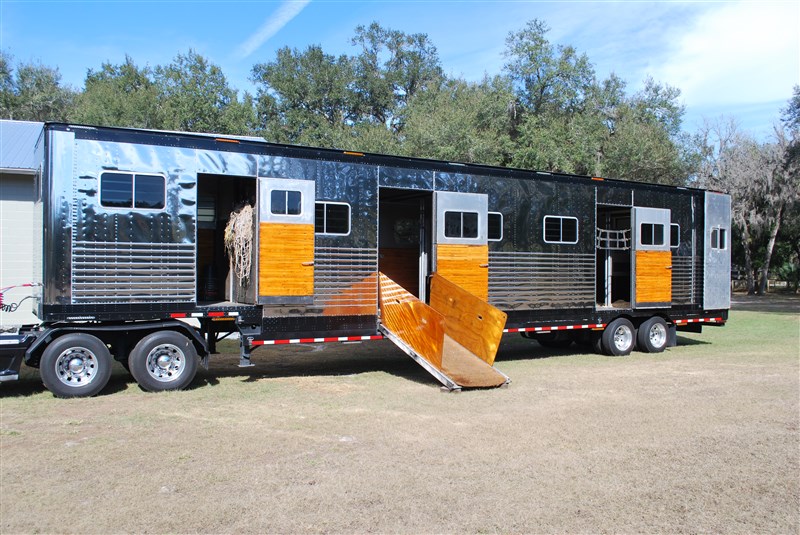 Trailer Photo 2