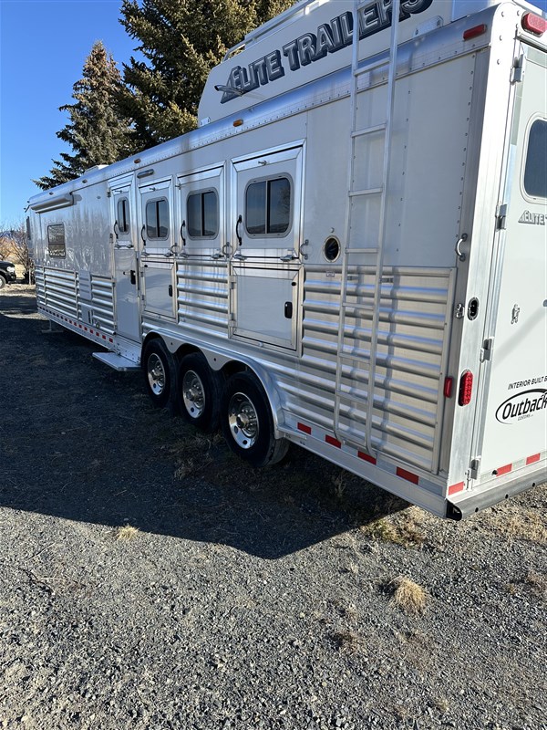 Trailer Image