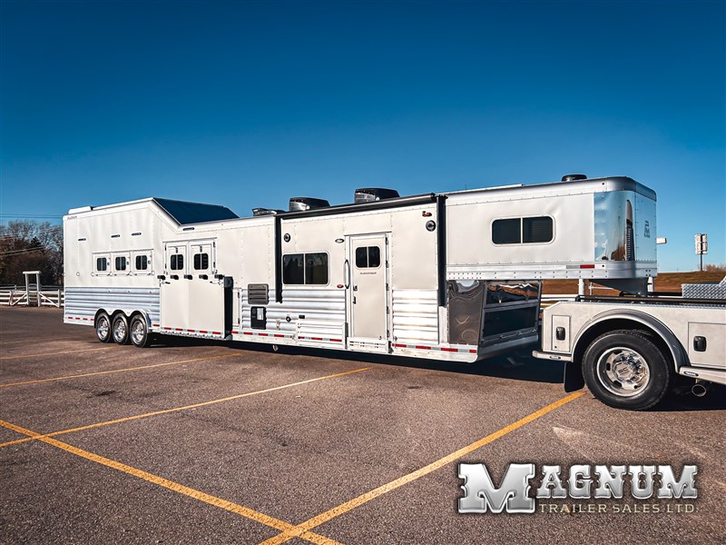 2025 Platinum Coach 6 horse reverse haul gooseneck trailer w/ 19' lq