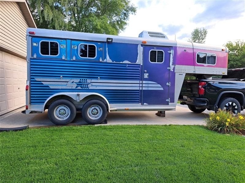 Trailer Photo 2