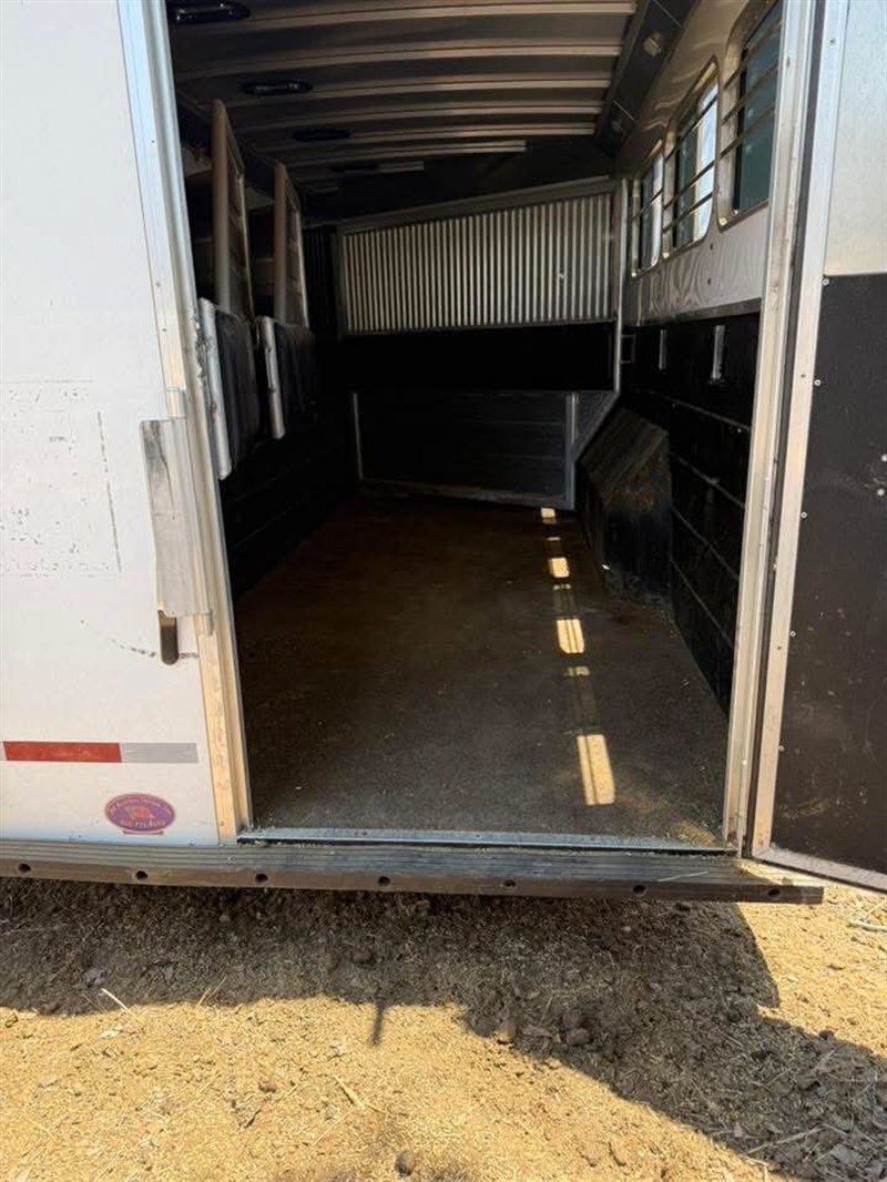 Trailer Photo 20