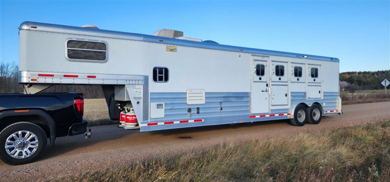 Trailer Photo 2