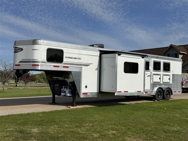 Trailer Photo 2