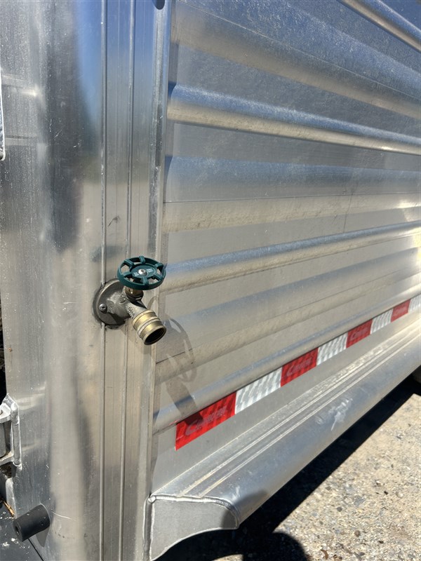 Trailer Photo 10