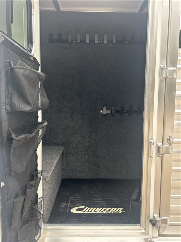 Trailer Photo 5