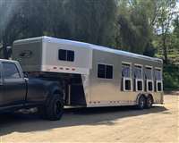 2018 4 horse 4Star 4Star 4 Horse Warmblood Slant Load