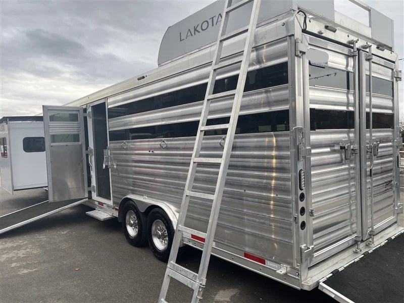 Trailer Photo 5