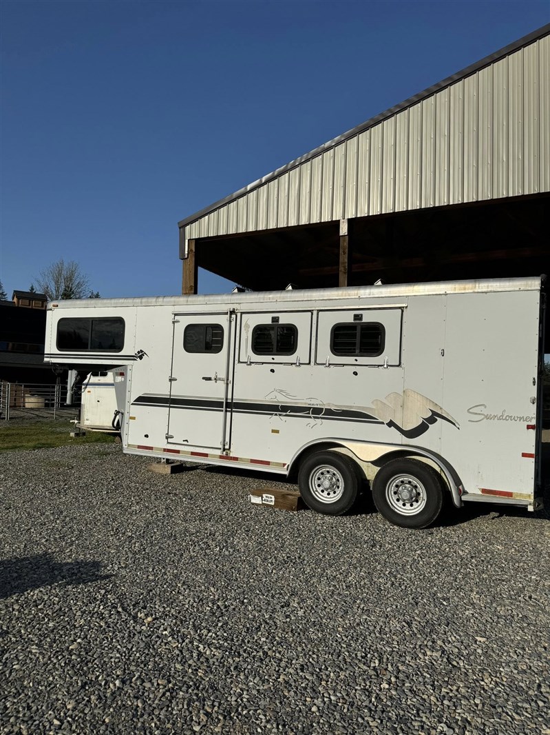 Trailer Photo 3
