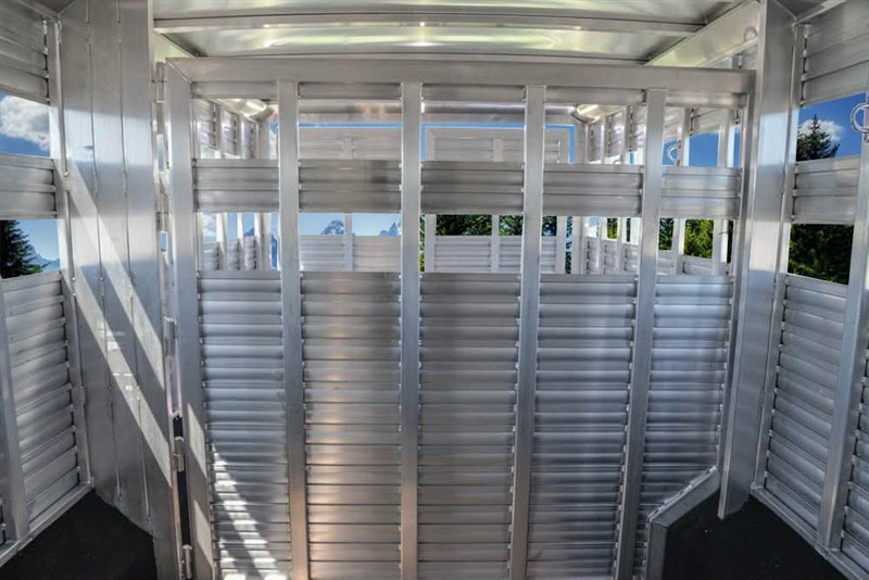 2023 smc laramie