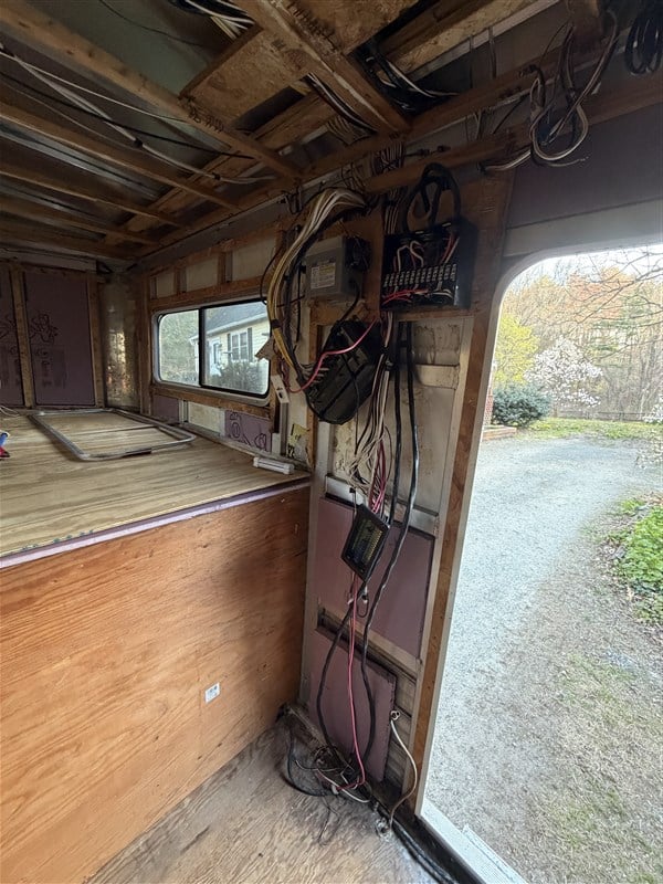 Trailer Photo 10