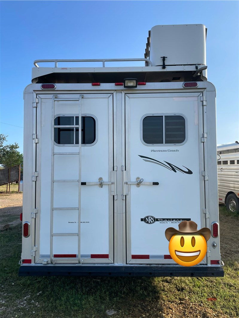 2014 Platinum Coach 4hslq