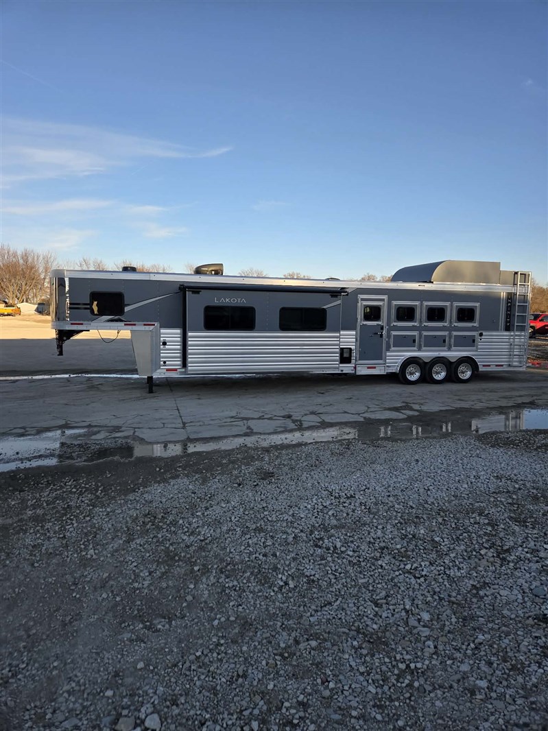 Trailer Image