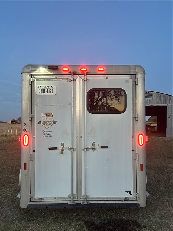 Trailer Photo 6