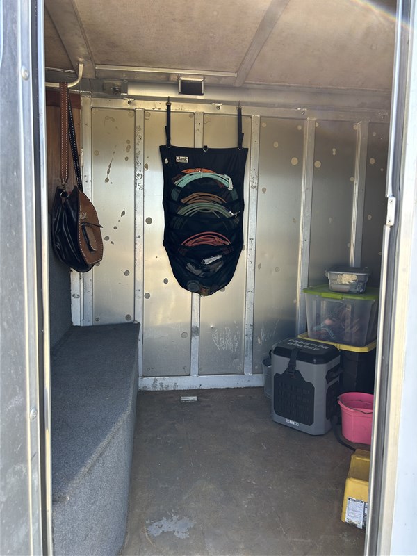 Trailer Photo 13