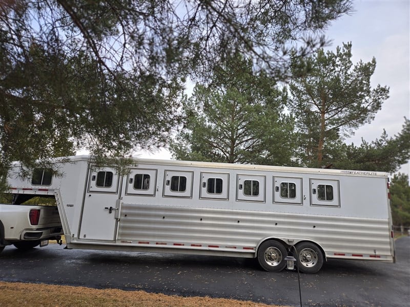 Trailer Photo 6