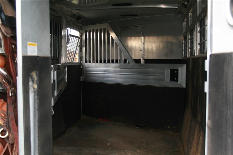 2005 Hart 4 horse lq