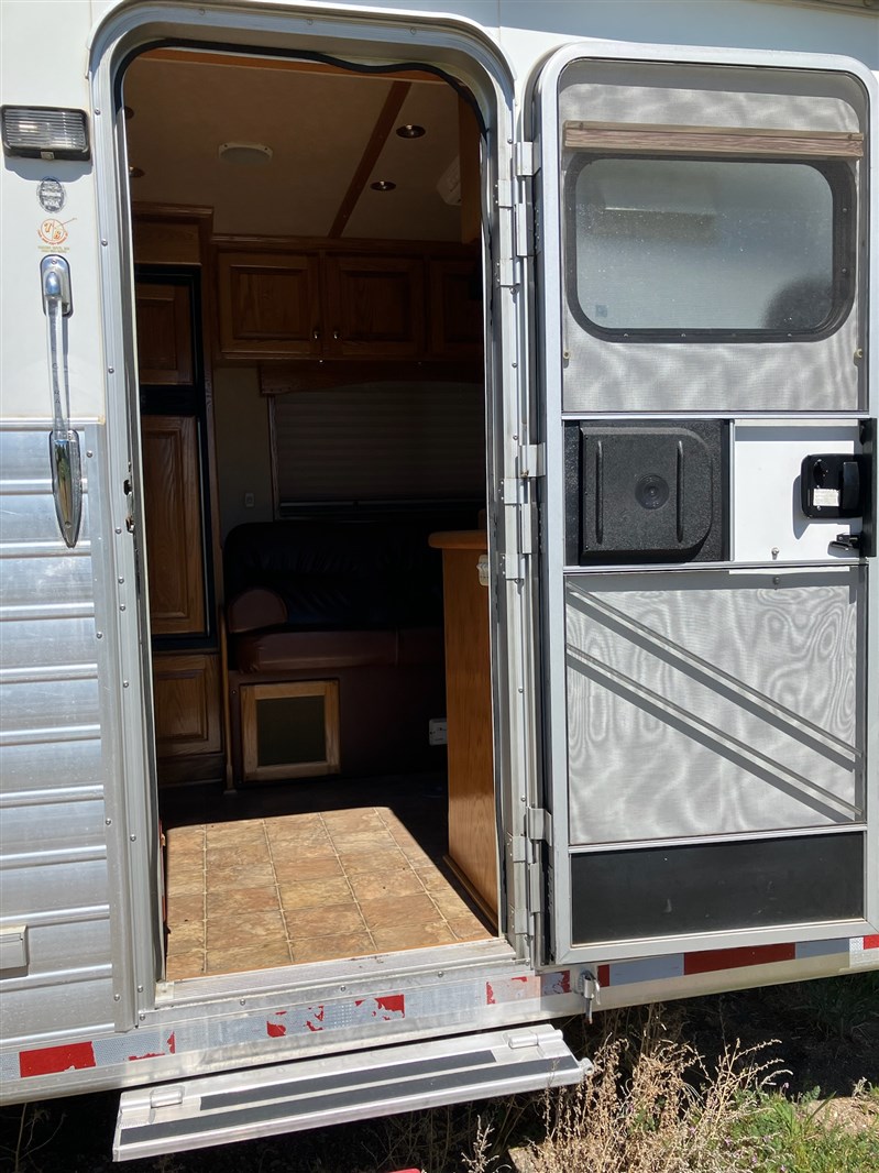 2005 Hart 4 horse lq