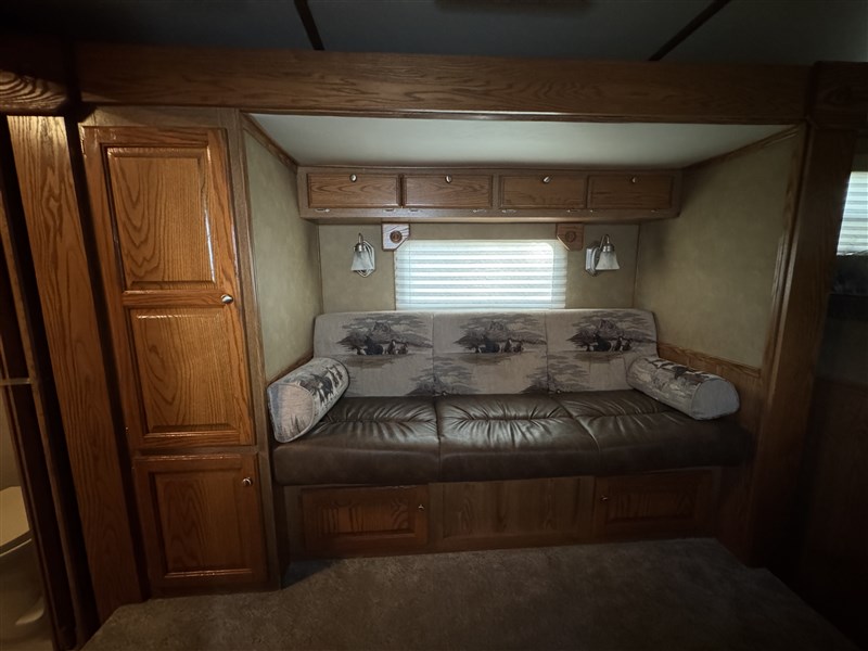 Trailer Photo 15