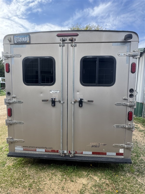 Trailer Photo 4