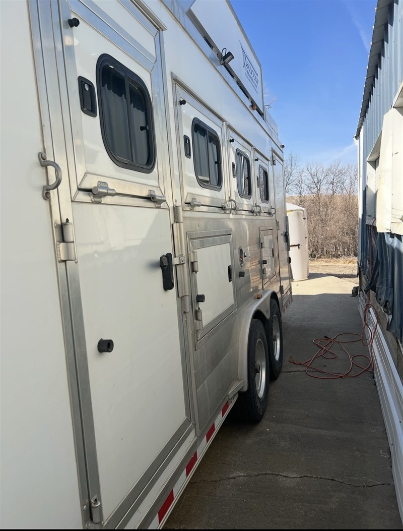 2017 Twister Trailer pro series