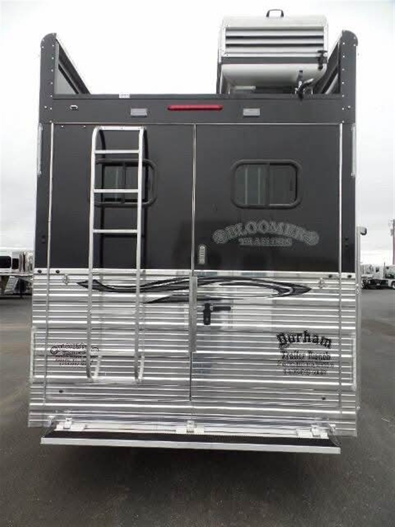 2017 Bloomer 4h lq 18' shortwall outlaw conversions