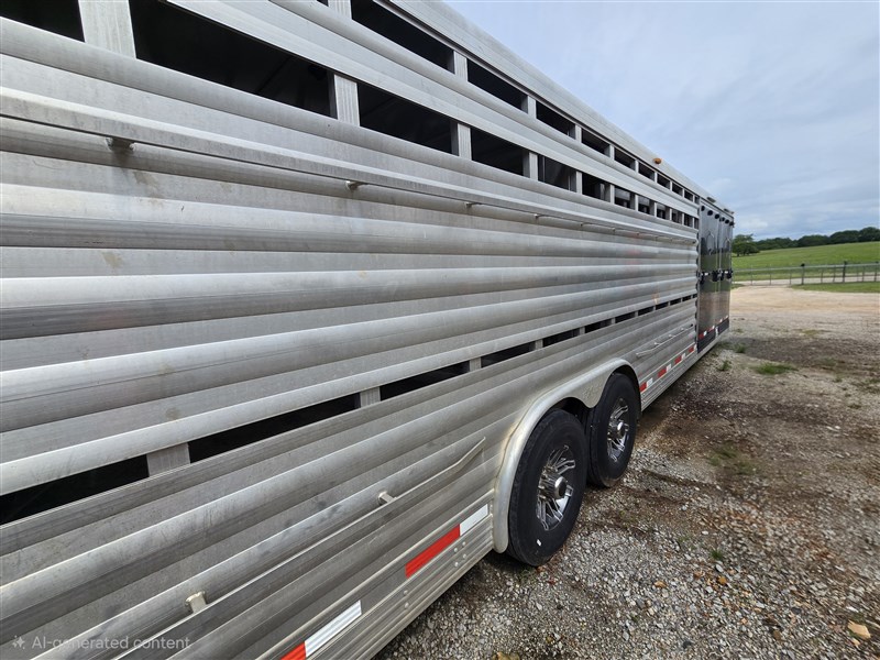 2017 Exiss 32 foot alumnium stock