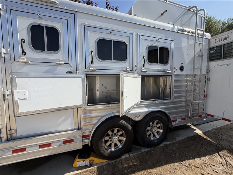 Trailer Photo 6