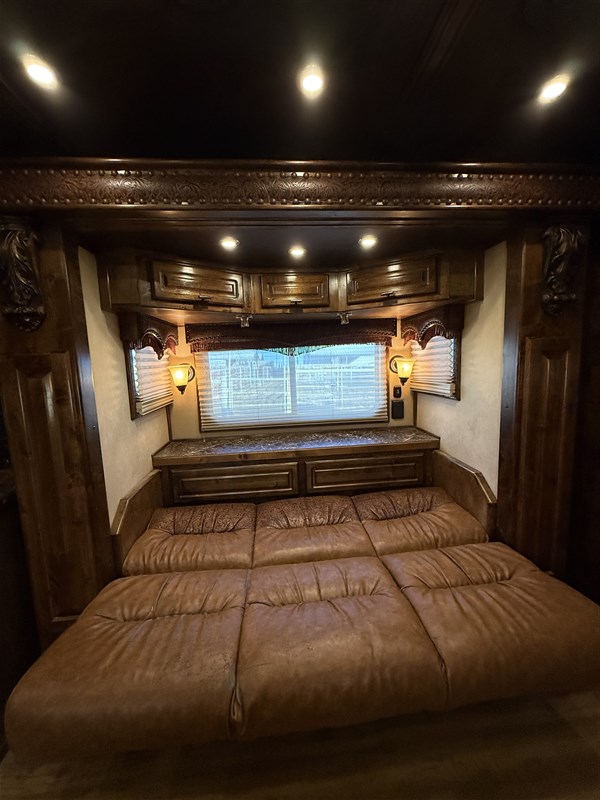 Trailer Photo 13