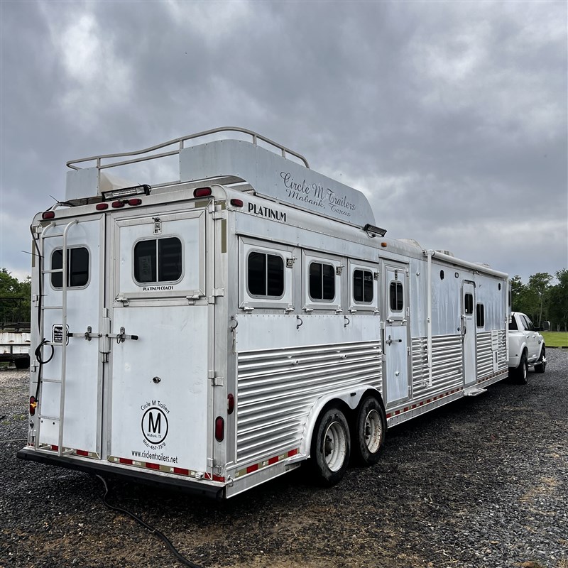 Trailer Photo 3