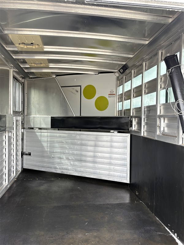 2013 Sundowner santa fe sport
