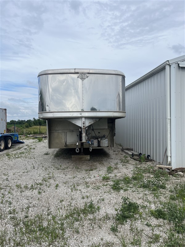 2000 Hart 4 horse