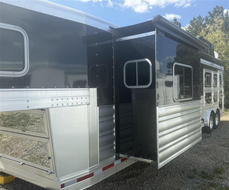 Trailer Photo 27