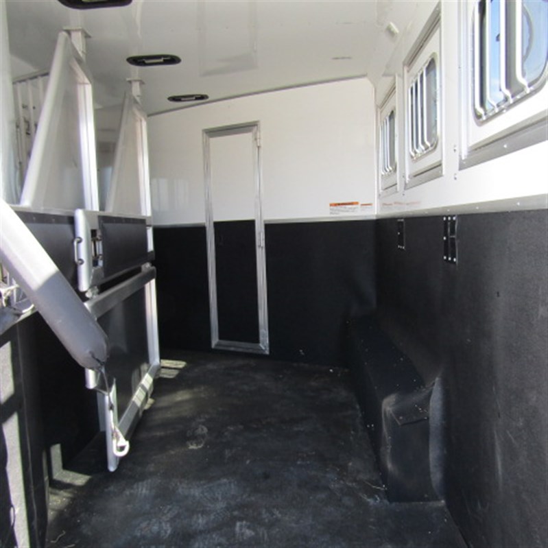 Trailer Photo 28
