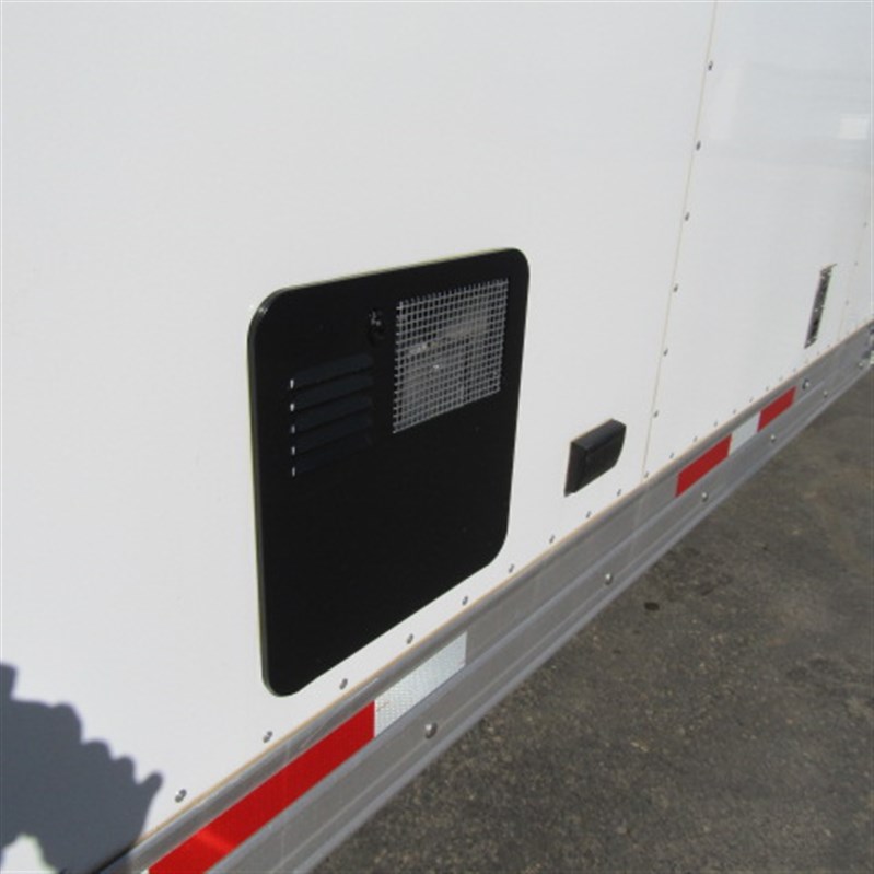 Trailer Photo 8