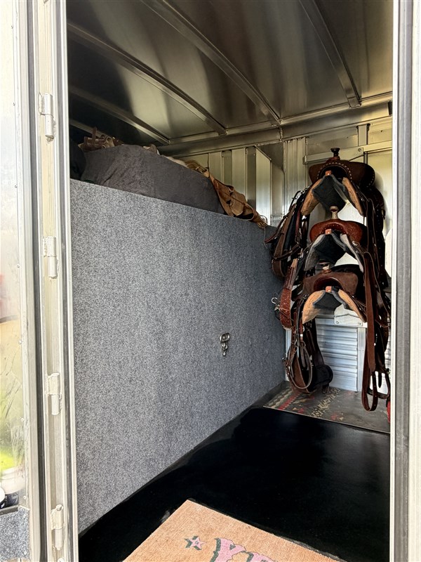 Trailer Photo 18