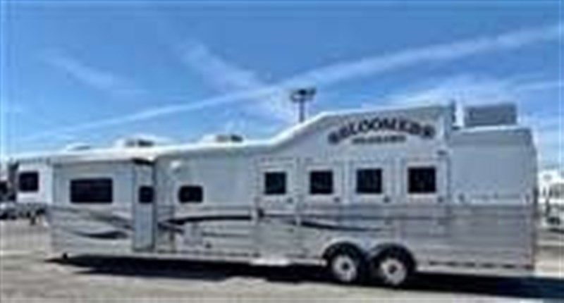Trailer Photo 9