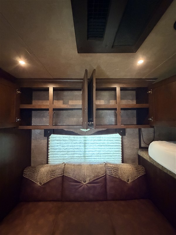 Trailer Photo 25