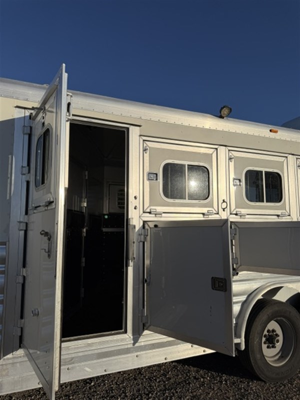 Trailer Photo 20